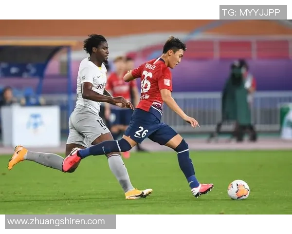 重庆足球队与上海足球队赛后复盘团队协作分析与启示